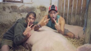 Zwa Voitrottln im Tierparadies Schabenreith (2013)